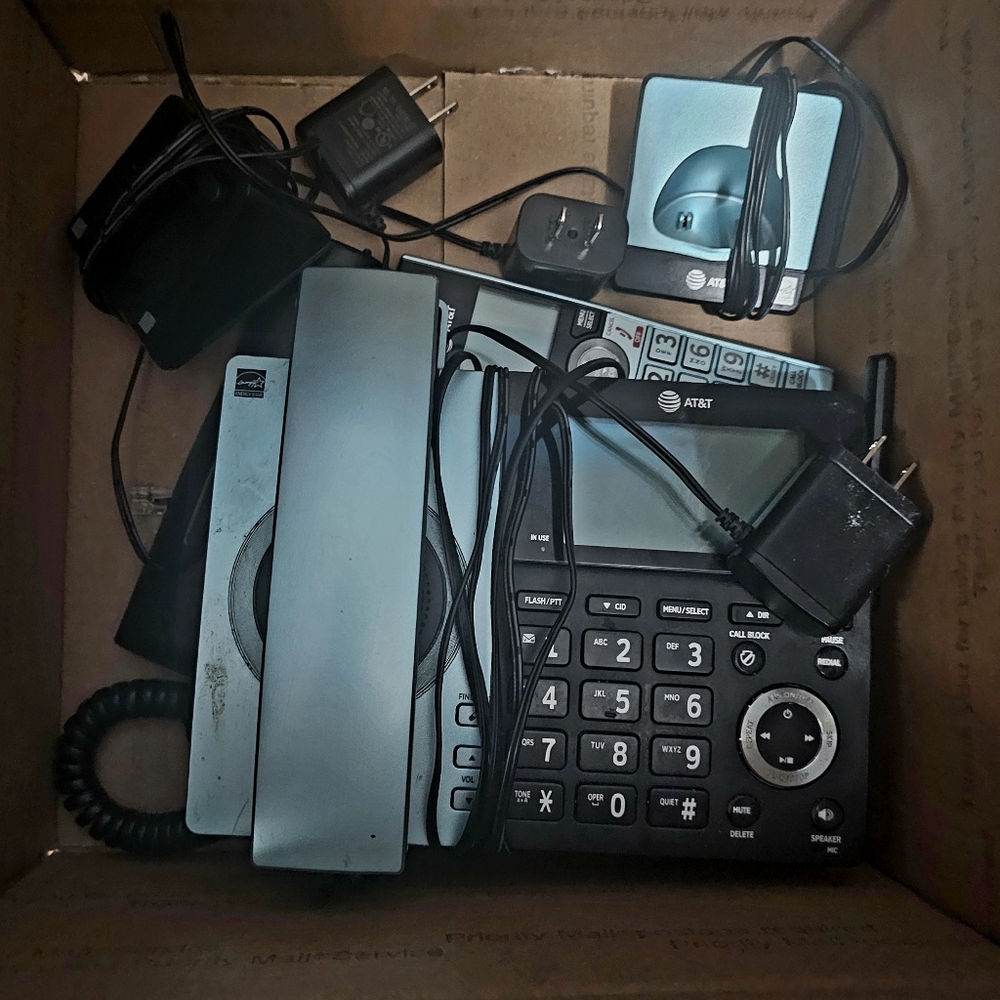 At and T Smart Block LandLine with 3 Ext
